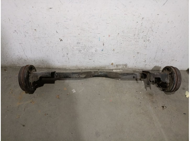 Recambio de puente trasero para volvo 340-360 (343, 345) 2.0 referencia OEM IAM 3208483 3208483 