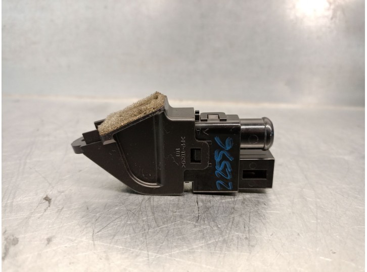Replacement sensor for Lexus RX (_U3_) 400h AWD (MHU38_) OEM IAM reference 35800870 