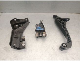 Recambio de bisagra puerta para peugeot partner kombi confort referencia OEM IAM 9680486680 9033Z0 