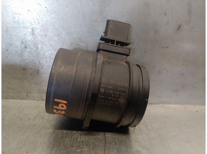 Recambio de caudalimetro para bmw serie 1 cabrio (e88) 2.0 turbodiesel cat referencia OEM IAM 8509724 0281006146 BOSCH