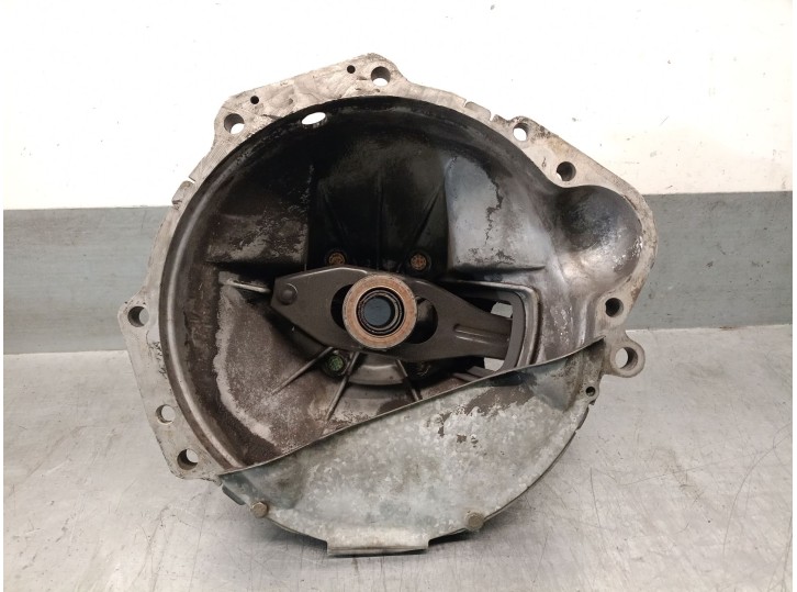 Replacement flywheel for Volvo 340-360 (343, 345) 2.0 OEM IAM reference 203343 3289104 
