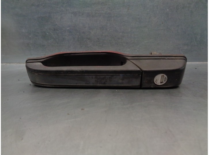 Recambio de maneta exterior delantera derecha para lancia thema 2.0 16v cat referencia OEM IAM 