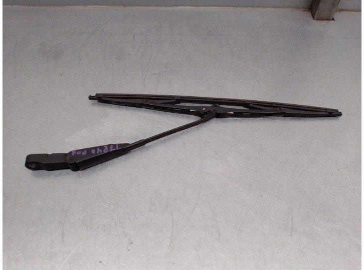 Recambio de brazo limpia trasero para hyundai trajet (fo) 2.0 crdi gls referencia OEM IAM R9607  