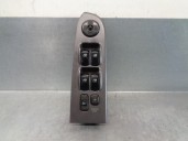 Replacement front left window lift switch for Hyundai Trajet (FO) 2.0 CRDi GLS OEM IAM reference 620W03030 