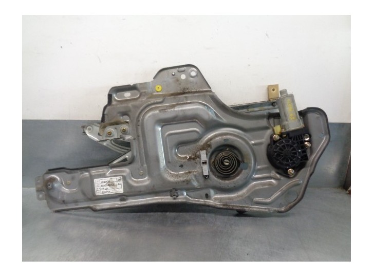 Recambio de elevalunas delantero izquierdo para hyundai trajet (fo) 2.0 crdi gls referencia OEM IAM 824703A000 2 PINES 5 PUERTAS