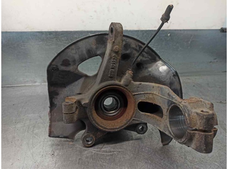 Recambio de mangueta delantera izquierda para mg serie 75 (rj) 2.0 v6 24v cat referencia OEM IAM RUB101930 