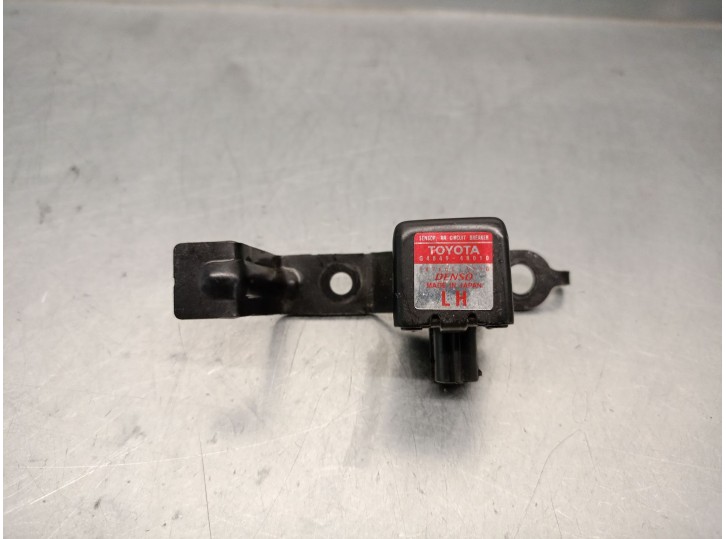 Replacement sensor for Lexus RX (_U3_) 400h AWD (MHU38_) OEM IAM reference G484948010 1876005930 DENSO