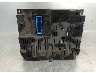 Recambio de caja reles / fusibles para fiat bravo (198) 1.4 16v cat referencia OEM IAM 51847416  