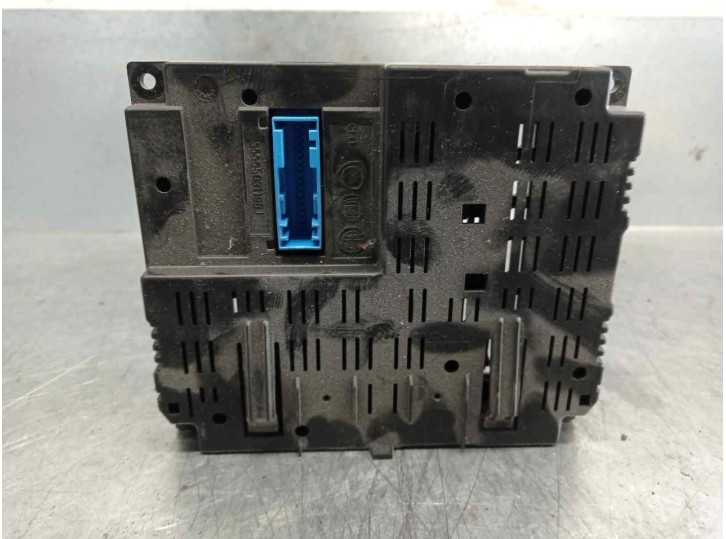 Recambio de caja reles / fusibles para fiat bravo (198) 1.4 16v cat referencia OEM IAM 51847416 