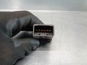 Replacement hazard warning switch for Hyundai Trajet (FO) 2.0 CRDi GLS OEM IAM reference 937903A000 