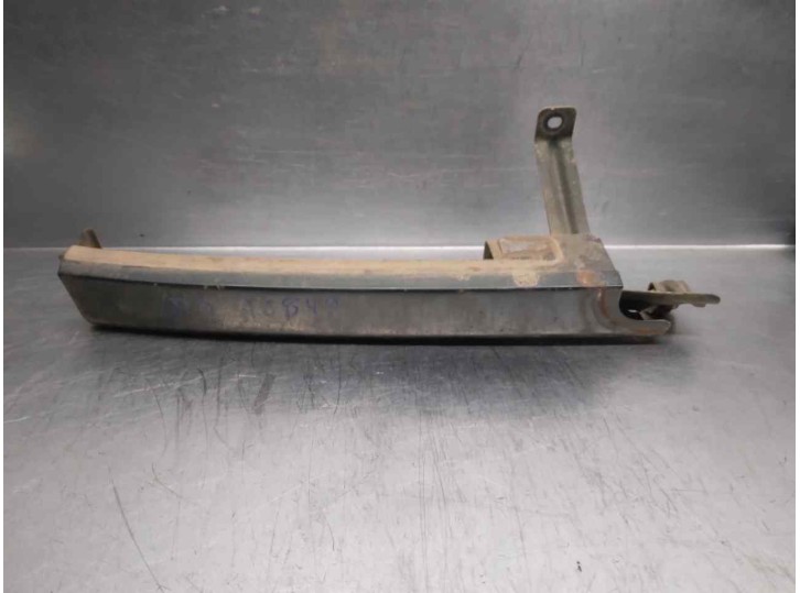 Recambio de cerquillo faro para opel monterey ltd referencia OEM IAM 8978025133 DERECHO 