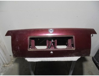 Recambio de porton trasero para lancia thema 2.0 16v cat referencia OEM IAM  GRANATE 4 PUERTAS