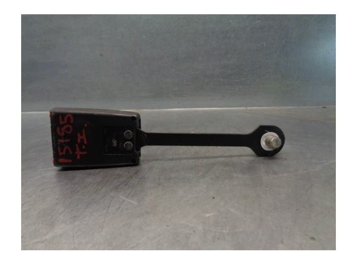 Replacement seatbelt buckle for Fiat Ducato open cab, double cab. (from 03.02) 2.3 JTD CAT OEM IAM reference 33026105 T
