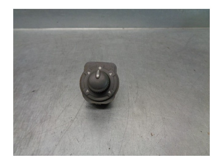 Replacement mirror switch for Fiat Ducato open cab, double cab. (from 03.02) 2.3 JTD CAT OEM IAM reference 