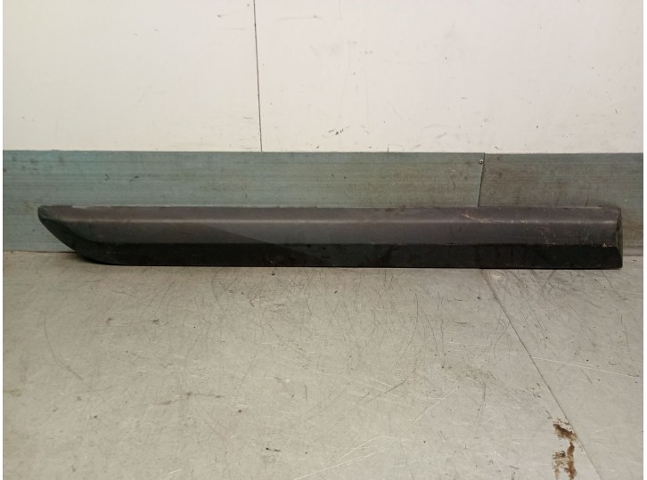 Recambio de molduras traseras para toyota proace furgoneta (mdz_) 1.6 d4d (mdz9) referencia OEM IAM 9808749077 9808749077 