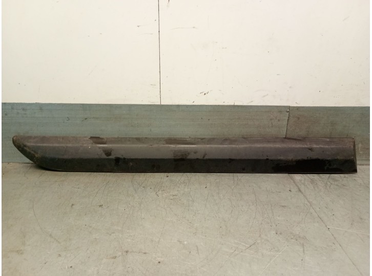 Recambio de molduras traseras para citroën jumpy combi 1.6 blue-hdi fap referencia OEM IAM 9808749077 98087490XT 