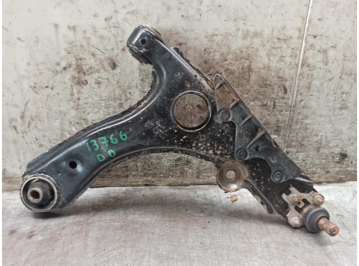 Recambio de brazo suspension inferior delantero derecho para volkswagen passat berlina (312) 1.8 referencia OEM IAM 357407158 