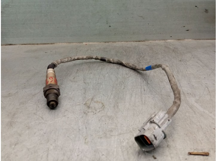 Recambio de sonda lambda para hyundai ioniq (ae) 1.6 gdi hybrid referencia OEM IAM 3921003140 3921003140 9025030133 KEFICO