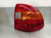 Recambio de piloto trasero derecho para opel astra f berlina 1.7 turbodiesel (17 dt / lu8) referencia OEM IAM 714098290132 