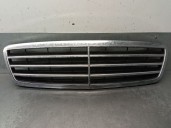Recambio de rejilla delantera para mercedes-benz clase c (w203) c 220 cdi (203.008) referencia OEM IAM A2038800223  