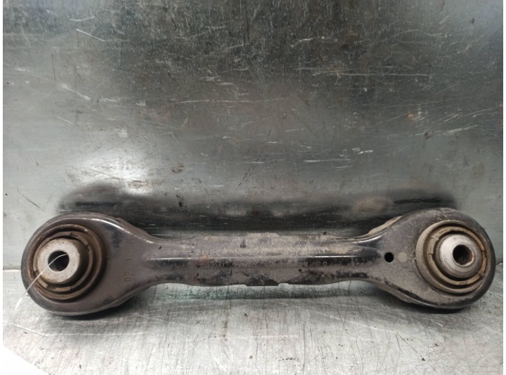 Recambio de brazo suspension superior trasero izquierdo para bmw serie 3 berlina (e90) 320d referencia OEM IAM 3332676525  