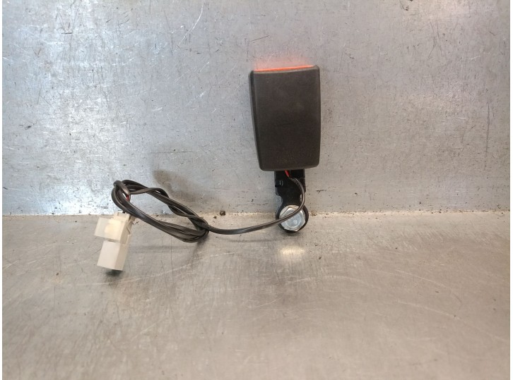 Recambio de enganche cinturon para fiat 500 (312_) 1.2 (312axa1a) referencia OEM IAM 71765508 71765508 