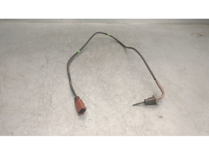 Replacement sensor for Volkswagen Caddy Alltrack IV van/MPV (SAA) 2.0 TDI 4Motion OEM IAM reference 04L906088EF 
