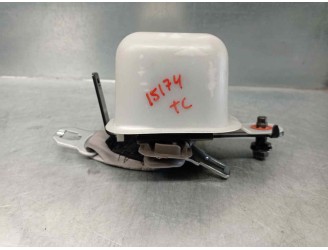Recambio de cinturon seguridad trasero central para hyundai accent (mc) 1.4 cat referencia OEM IAM 898101E020 4 PUERTAS