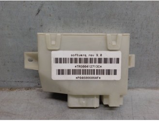 Replacement central locking unit for chrysler voyager (rg) 2.5 crd grand voyager limited OEM IAM reference P04686686AF 