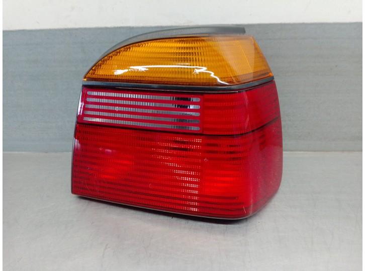 Recambio de piloto trasero derecho para volkswagen golf iii berlina (1h1) 1.9 tdi referencia OEM IAM 16910632  