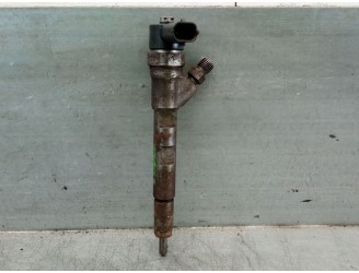 Recambio de inyector para chrysler voyager (rg) 2.5 crd grand voyager limited referencia OEM IAM 0445110059 RX066820AA BOSCH