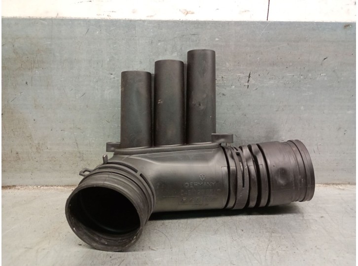 Replacement pipe for Seat Leon (5F1) 1.2 TSI OEM IAM reference 04E129651C 04E129651C 