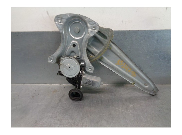 Replacement right rear window regulator for Toyota Auris Luna+ OEM IAM reference 857200D120 6 PINS 5 DOORS