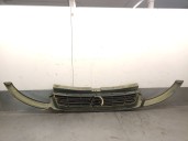 Recambio de rejilla delantera para opel vivaro a furgoneta (x83) 1.9 dti (f7) referencia OEM IAM 8200044873 93188853 