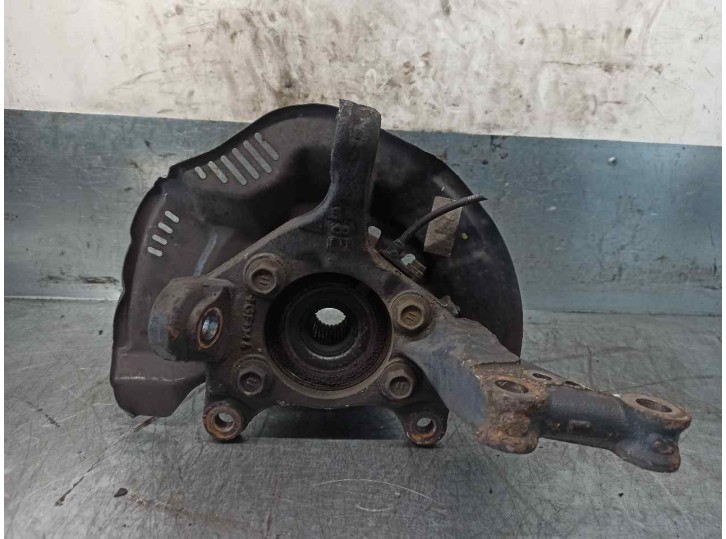 Recambio de mangueta delantera izquierda para toyota auris luna+ referencia OEM IAM 4321202171  