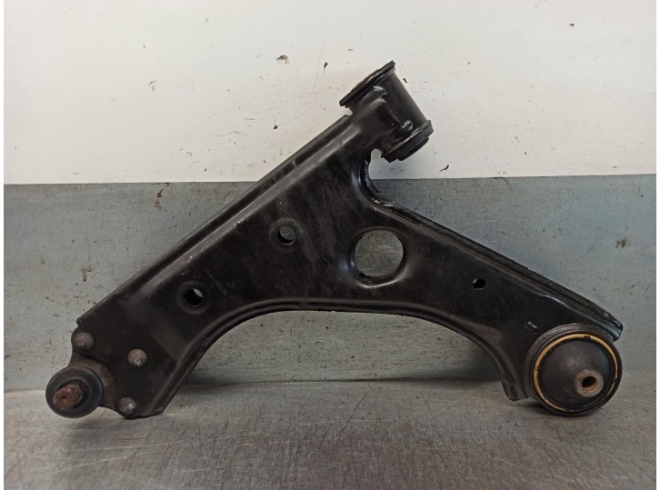 Recambio de brazo suspension inferior delantero derecho para opel corsa e 1.4 referencia OEM IAM 352543 