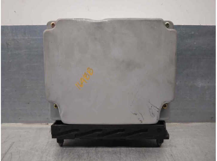 Recambio de centralita motor uce para volvo s60 berlina 2.4 cat referencia OEM IAM 08627471 MB0797008831 DENSO