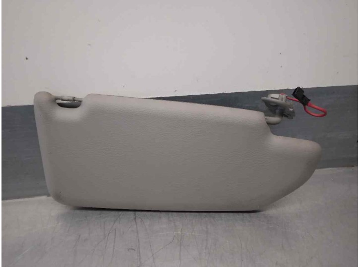 Recambio de parasol izquierdo para volvo s60 berlina 2.4 cat referencia OEM IAM 39966742 