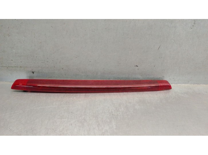 Recambio de luz central de freno para skoda scala (nw1) 1.0 tsi referencia OEM IAM 654945097 654945097A 