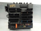 Replacement relay / fuse box for Opel Vectra C Sedan 1.9 CDTi OEM IAM reference 13170891 519048102 