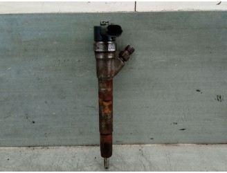 Recambio de inyector para chrysler voyager (rg) 2.5 crd grand voyager limited referencia OEM IAM 0445110059 RX066820AA BOSCH