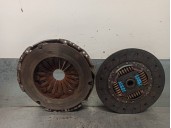 Clutch kit replacement part for Hyundai ix35 1.7 CRDi cat OEM IAM reference 4130032021 32021 VALEO