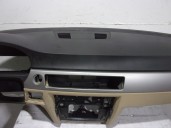 Recambio de salpicadero para bmw serie 3 berlina (e90) 320d referencia OEM IAM 51457155768 NEGRO Y BEIGE 
