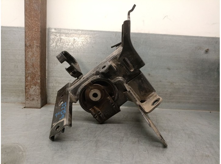 Recambio de soporte motor izquierdo para toyota yaris (_p13_) 1.5 hybrid (nhp130_) referencia OEM IAM 123720M100 123720M100 