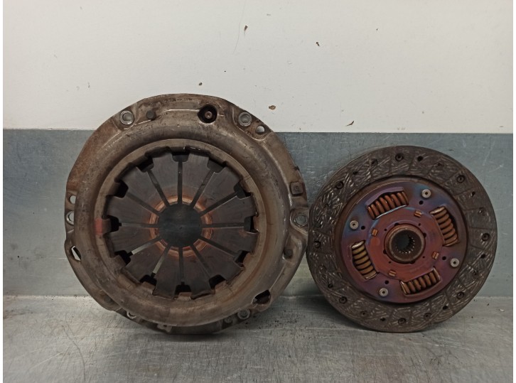 Recambio de kit embrague para suzuki swift berlina (mz) 1.3 16v cat referencia OEM IAM 2210086G40  