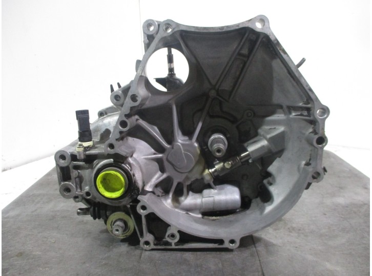 Recambio de caja cambios para mg serie 600 (rh) 2.0 turbodiesel referencia OEM IAM T RG73RG73 