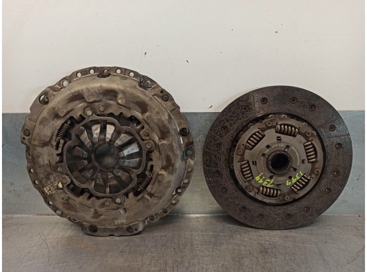 Recambio de kit embrague para audi a5 sportback (8t) 2.0 16v tdi referencia OEM IAM 0B1141117 