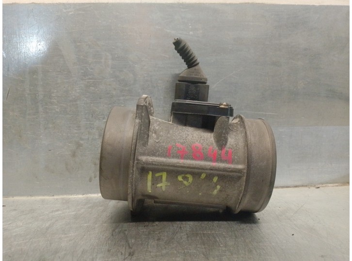 Recambio de caudalimetro para audi a4 avant (8e5) 2.5 v6 24v tdi referencia OEM IAM 059906461D AFH7025C HITACHI