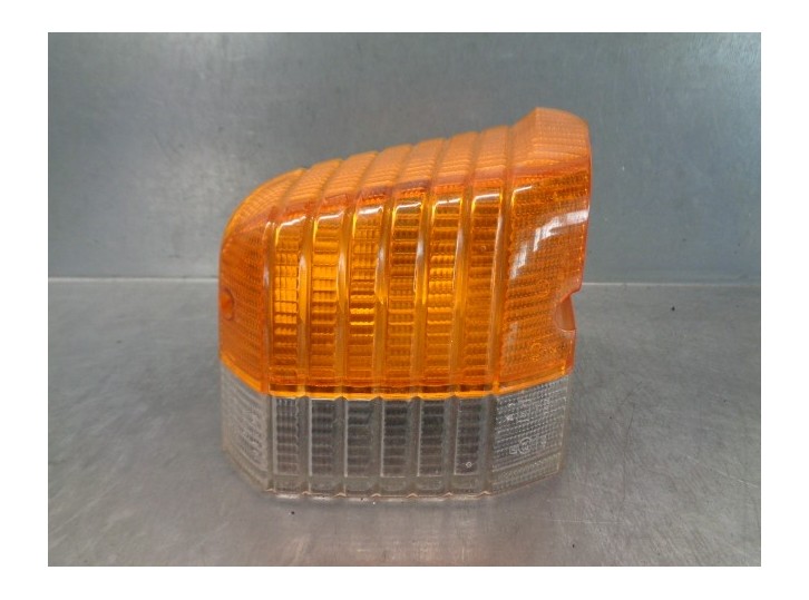 Recambio de piloto delantero izquierdo para peugeot 305 berlina referencia OEM IAM AX04007G 