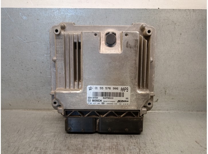 Recambio de centralita motor uce para opel insignia a (g09) 2.0 cdti 4x4 (68) referencia OEM IAM 55576906 0281017105 BOSCH